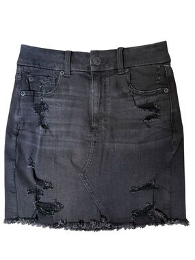 American Eagle Outfitters size 2 Black Distressed Denim Mini Skirt